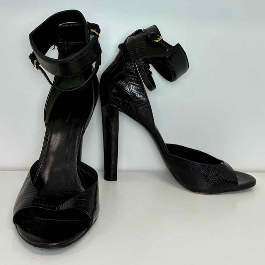 Fendi Snake Skin Pump Black 10.5