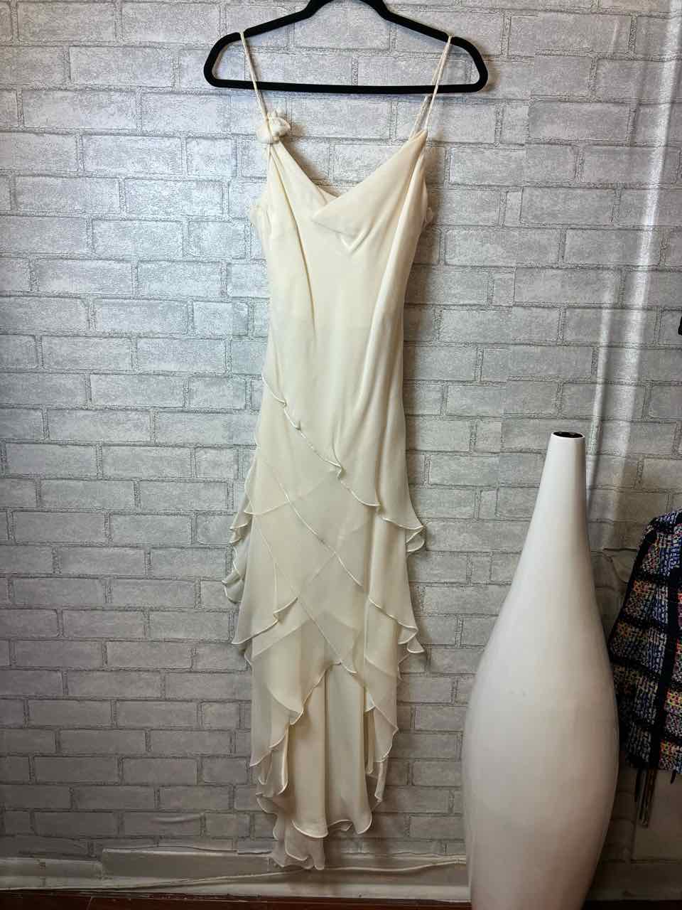 Size 6 White House Black Market Cream Dress