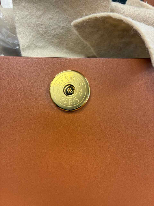 Hermes Tablier Sellier Fauve (Tan) Leather Shoulder or Hand Carry Purse