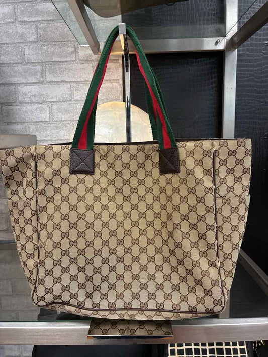 Gucci GG Canvas Supreme Pocket Tote