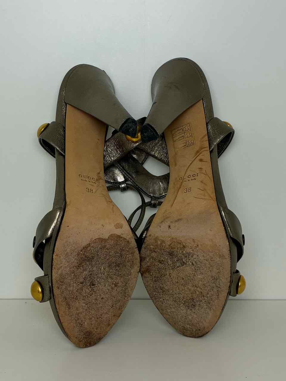 Gucci Bronze Shoe Size 8.5 Pumps