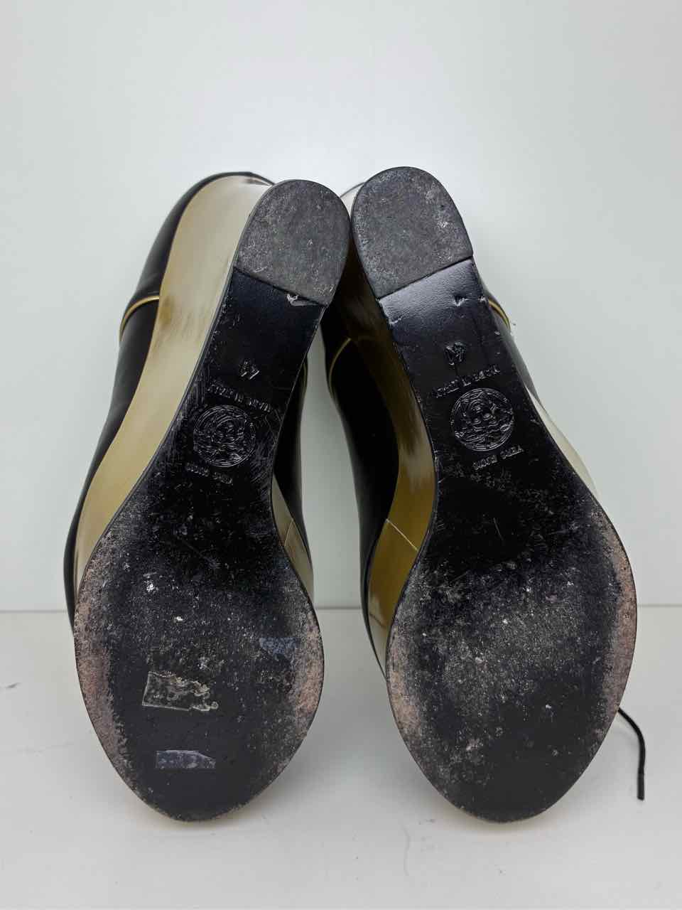 Versace Size 41 Leather Black Pumps w/ Gold Wedge and Details and Fringe