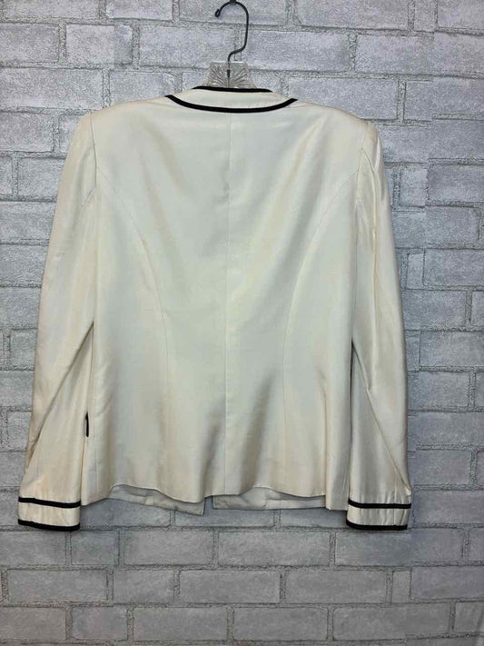 Vintage Carlisle white jacket with black trim size 4