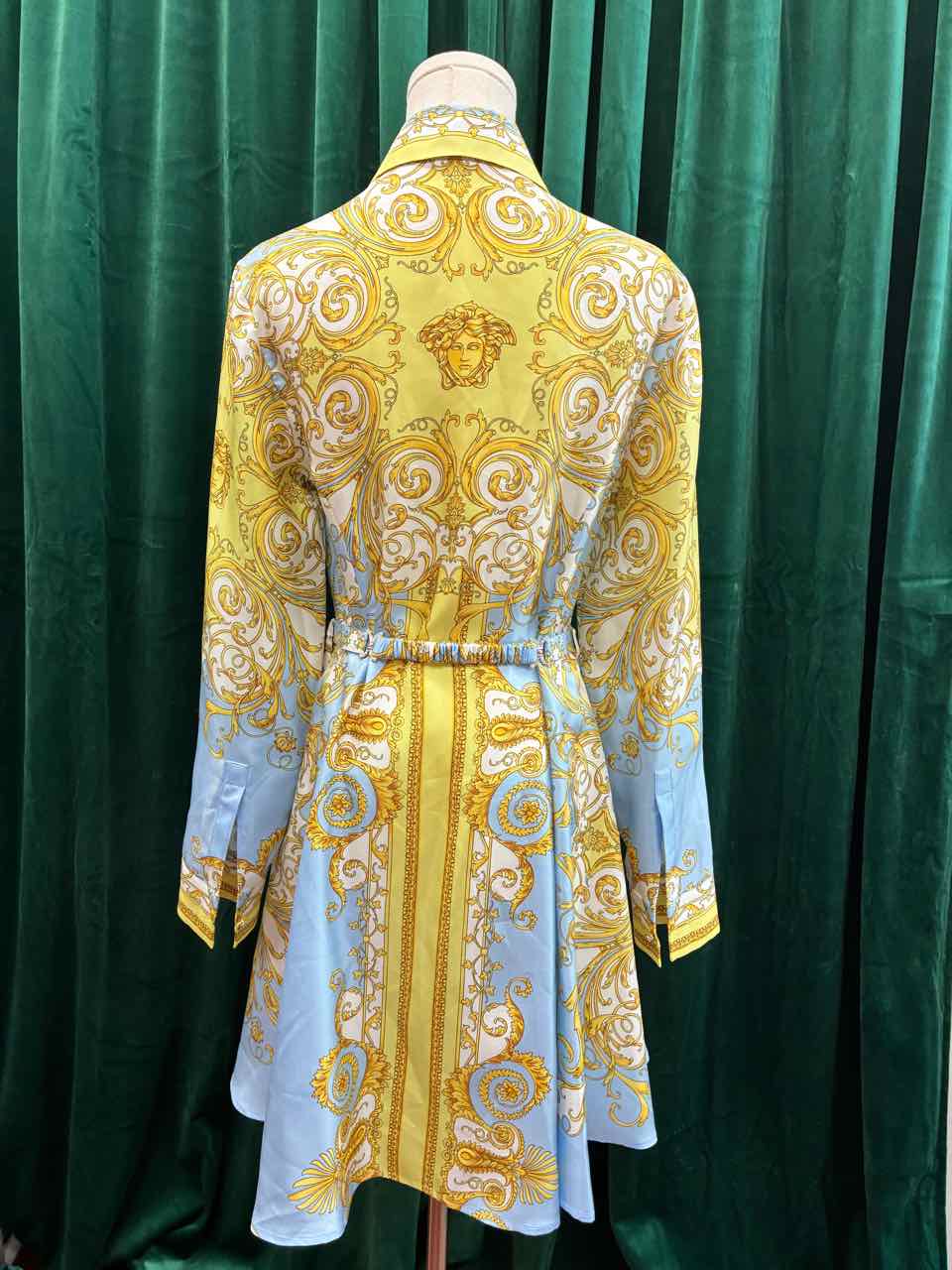 Versace Size 36 Yellow and Blue Printed Silk Twill Mini Shirt Dress