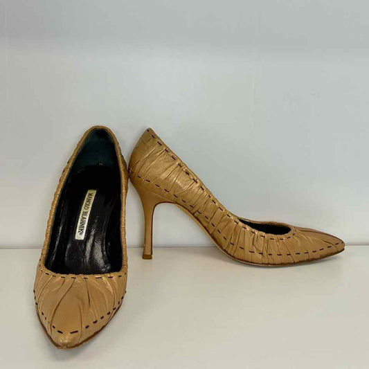 Manolo Bronze Brown Leather Pumps 37/ 6