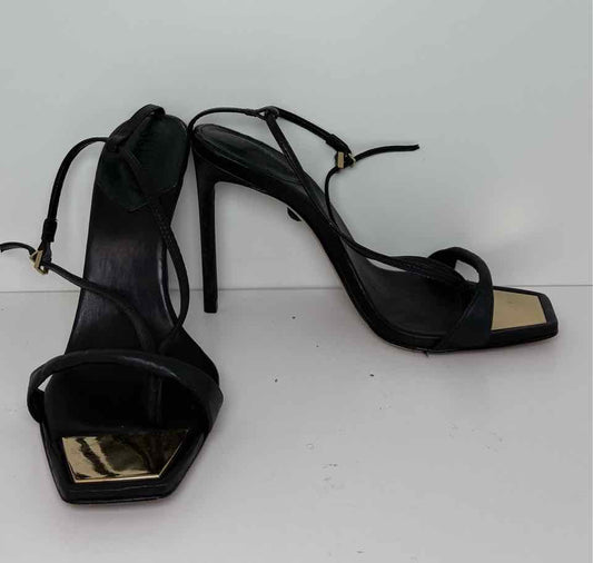 Schutz Vikki Black Shoe Size 8 1/2 Pumps