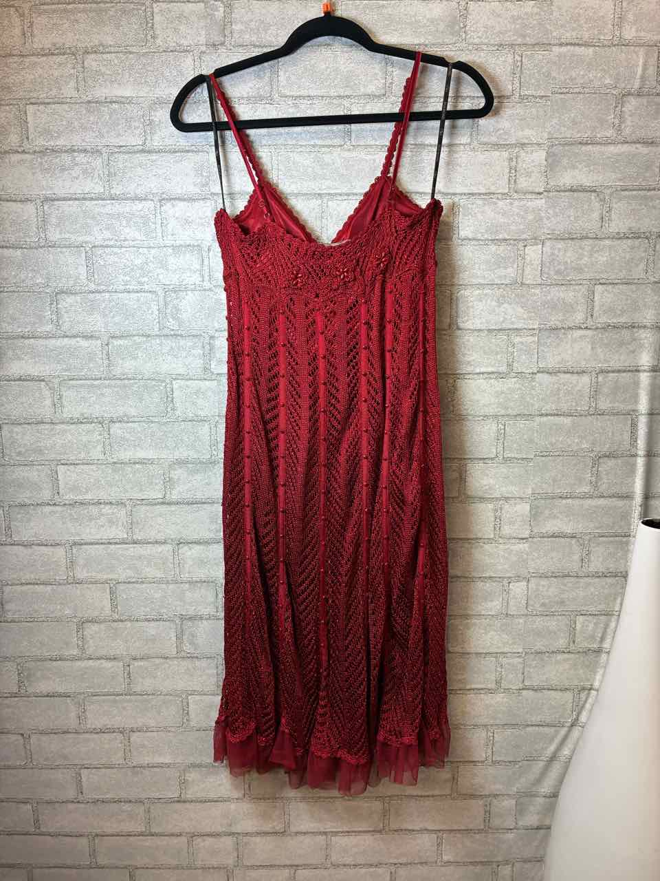 Size M Sue Wong Red Dress