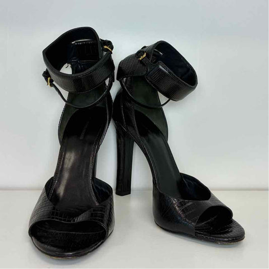Fendi Snake Skin Pump Black 10.5