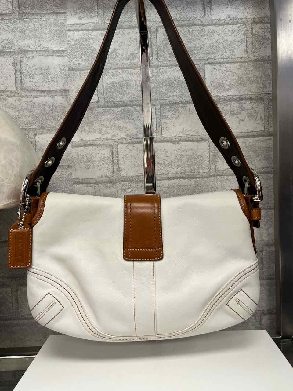 Vintage Coach Soho cream and cognac leather Shoulder bag