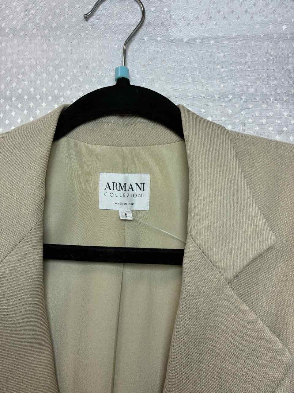 Armani Collezioni Toupe Blazer Jacket size 6 (matching bottoms too) size 6