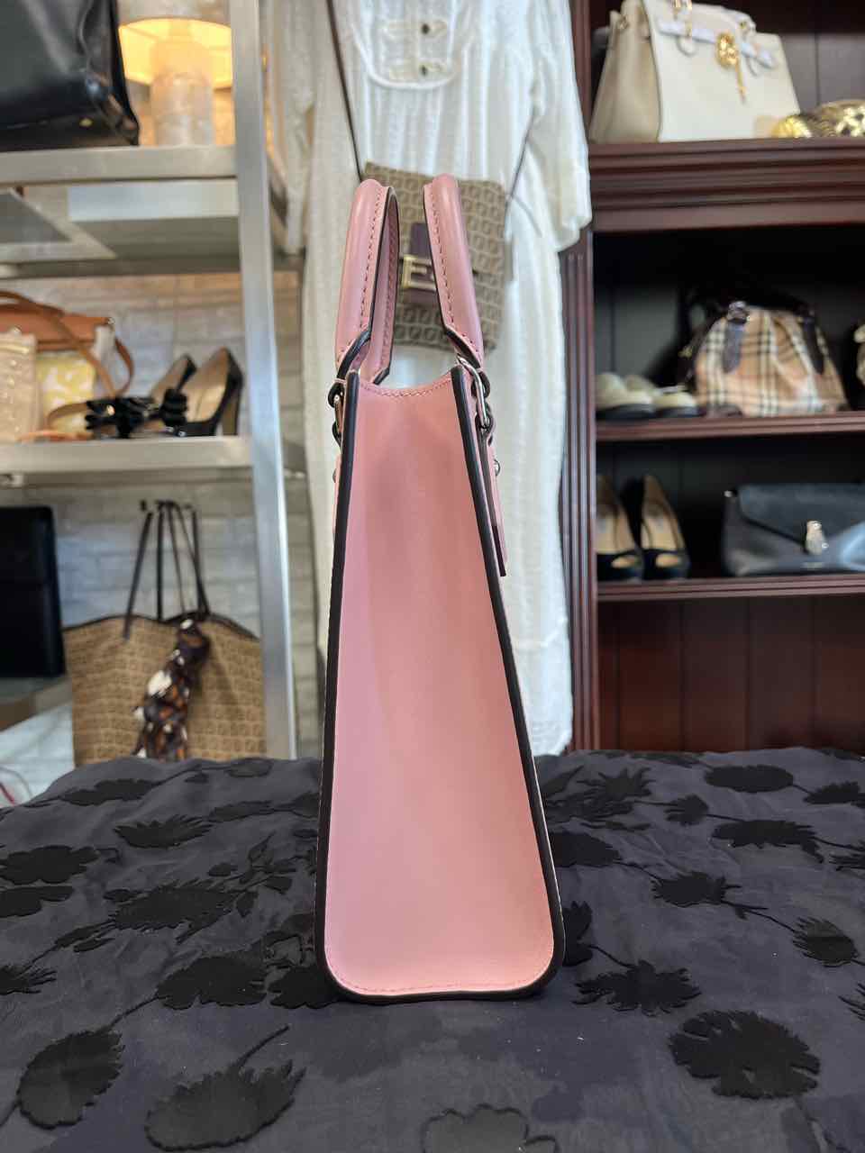 Louis Vuitton Epi Sac Plat BB - Pink/Rose
