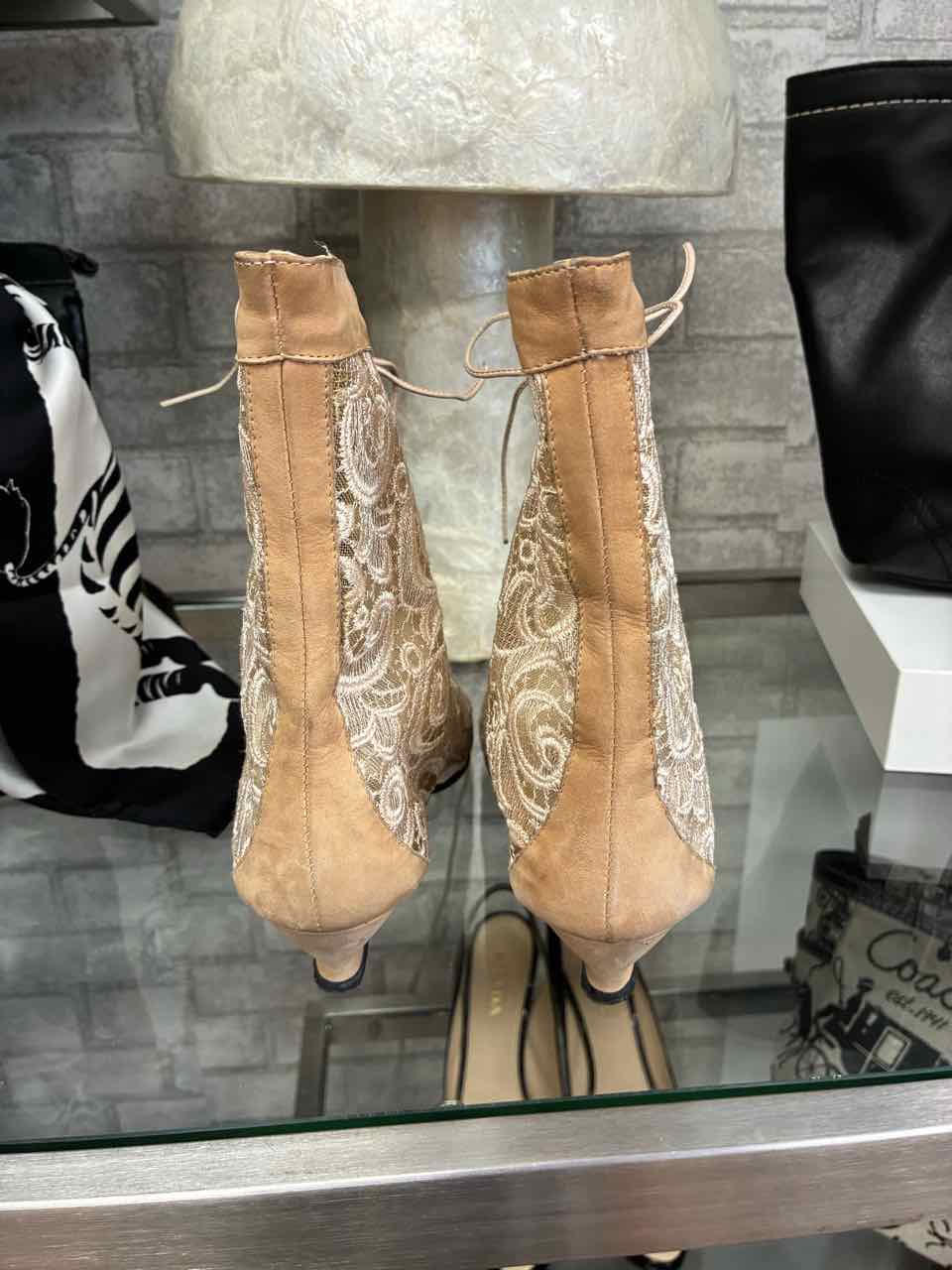 Dolly Duz Vintage Tan Leather and Sheer embroidered Lace Panels. Size 39