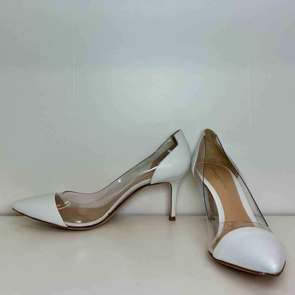 Gianvito Rossi white kitten heels 38.5