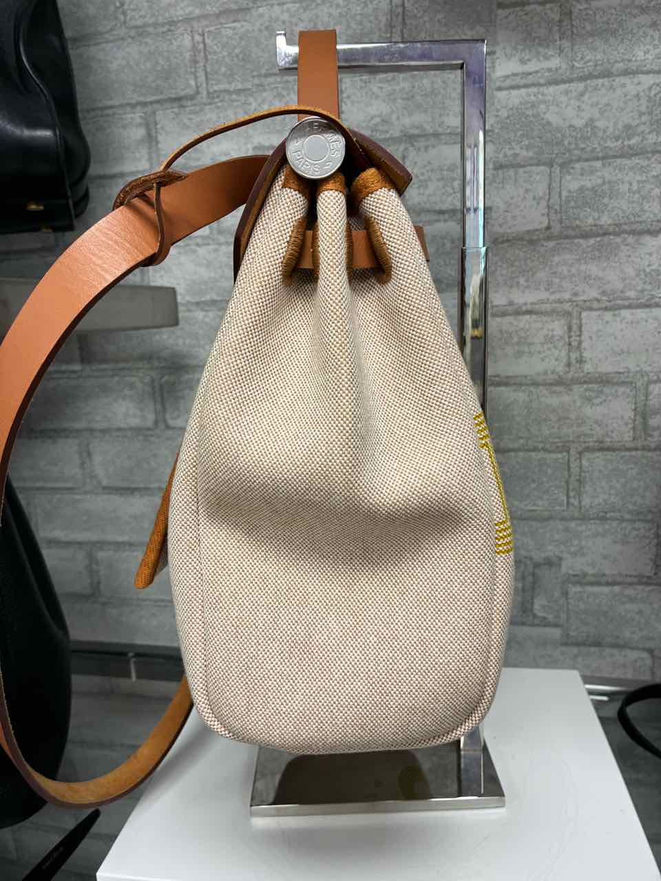 Hermes Herbag Zip 31 bag in Cumin Ecru Beige with Circuit 24 print