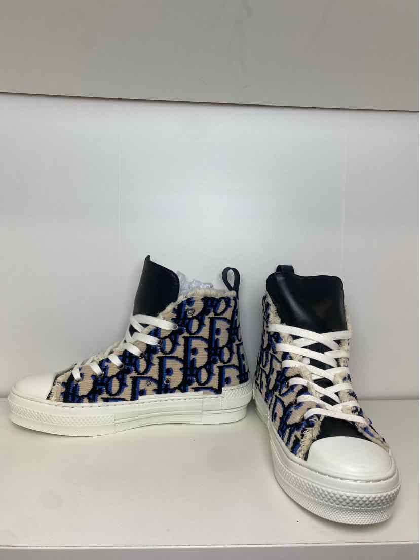 Dior Size 39 B23 High Top Beige, Black, and Blue Dior Oblique Fuzzy Sneakers