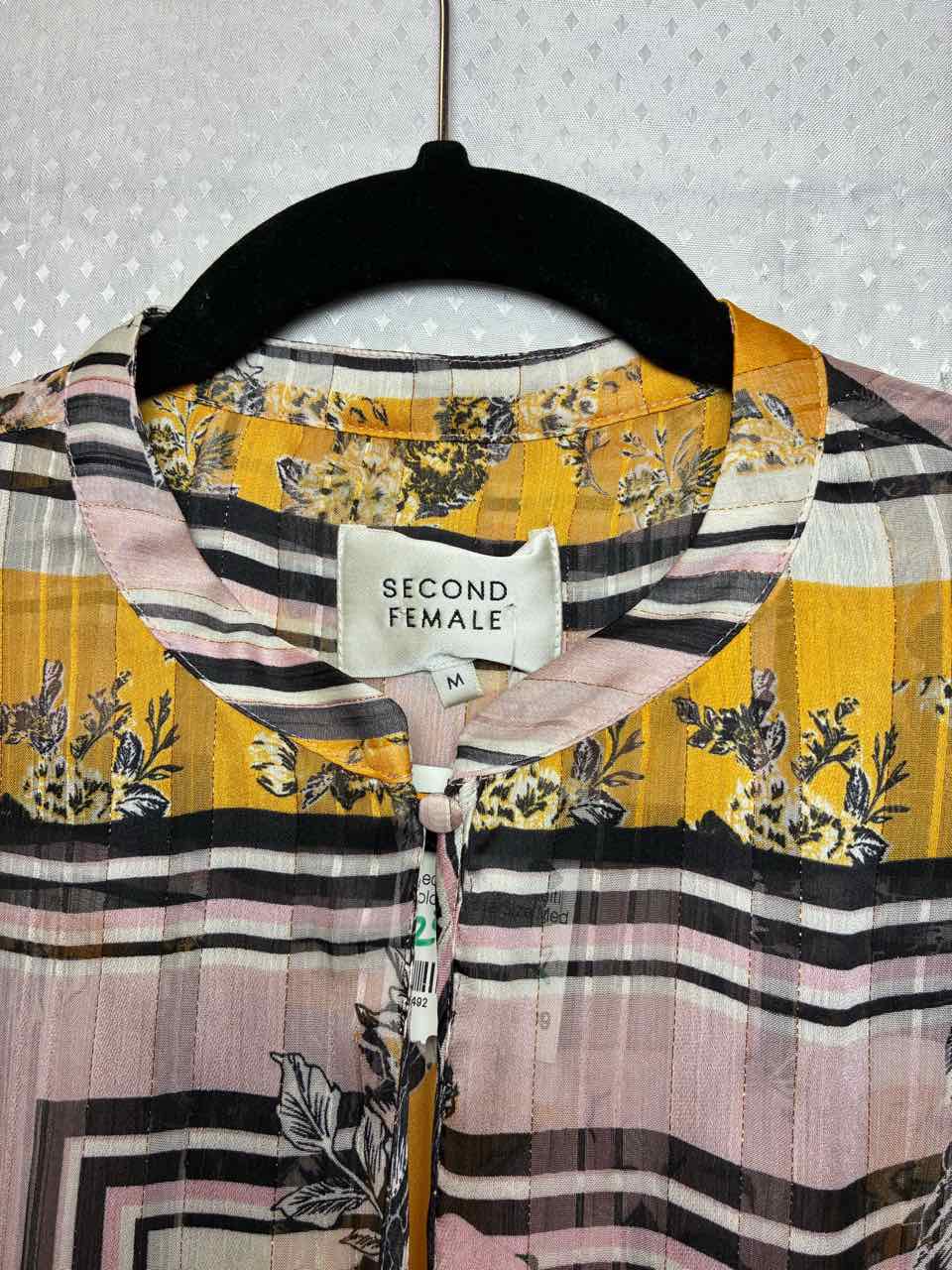 Second Female multi color Blouse Size Med