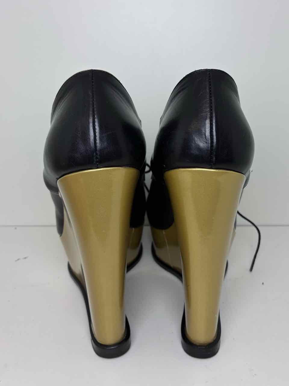 Versace Size 41 Leather Black Pumps w/ Gold Wedge and Details and Fringe
