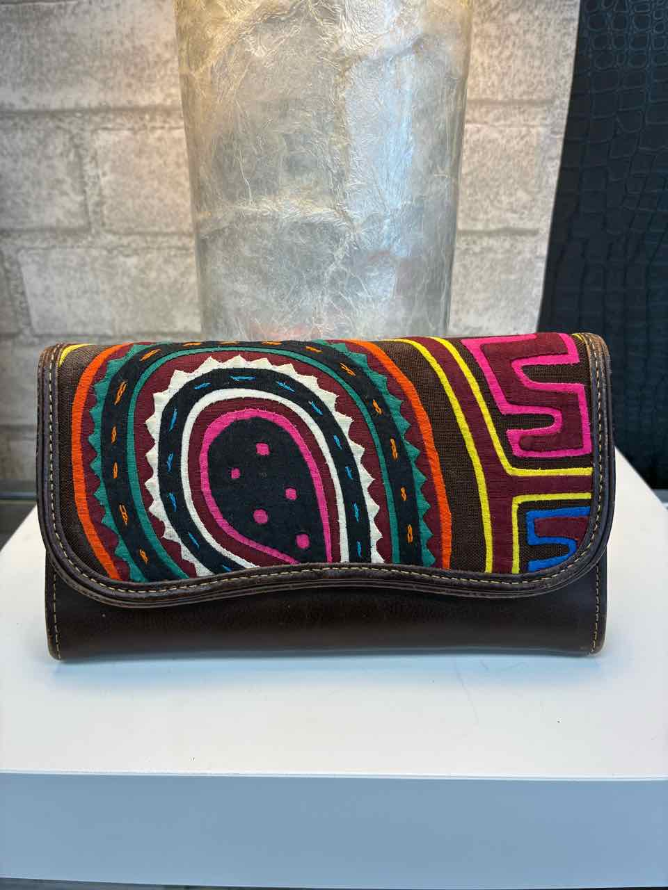 Mola Female Brown Wallet