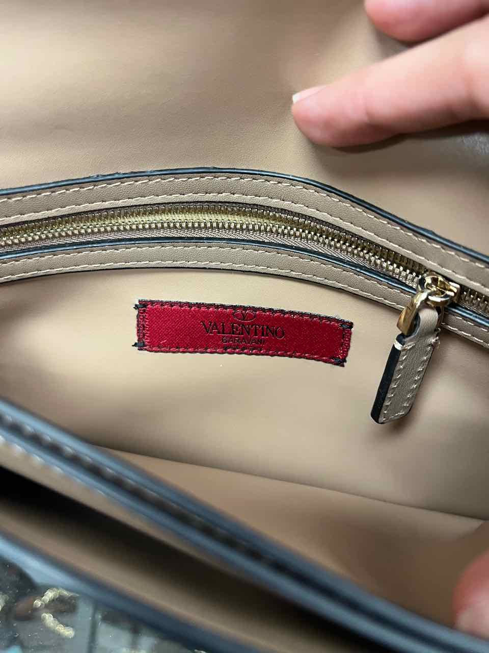 Valentino Garavani Beige Rockstud Foldover Clutch