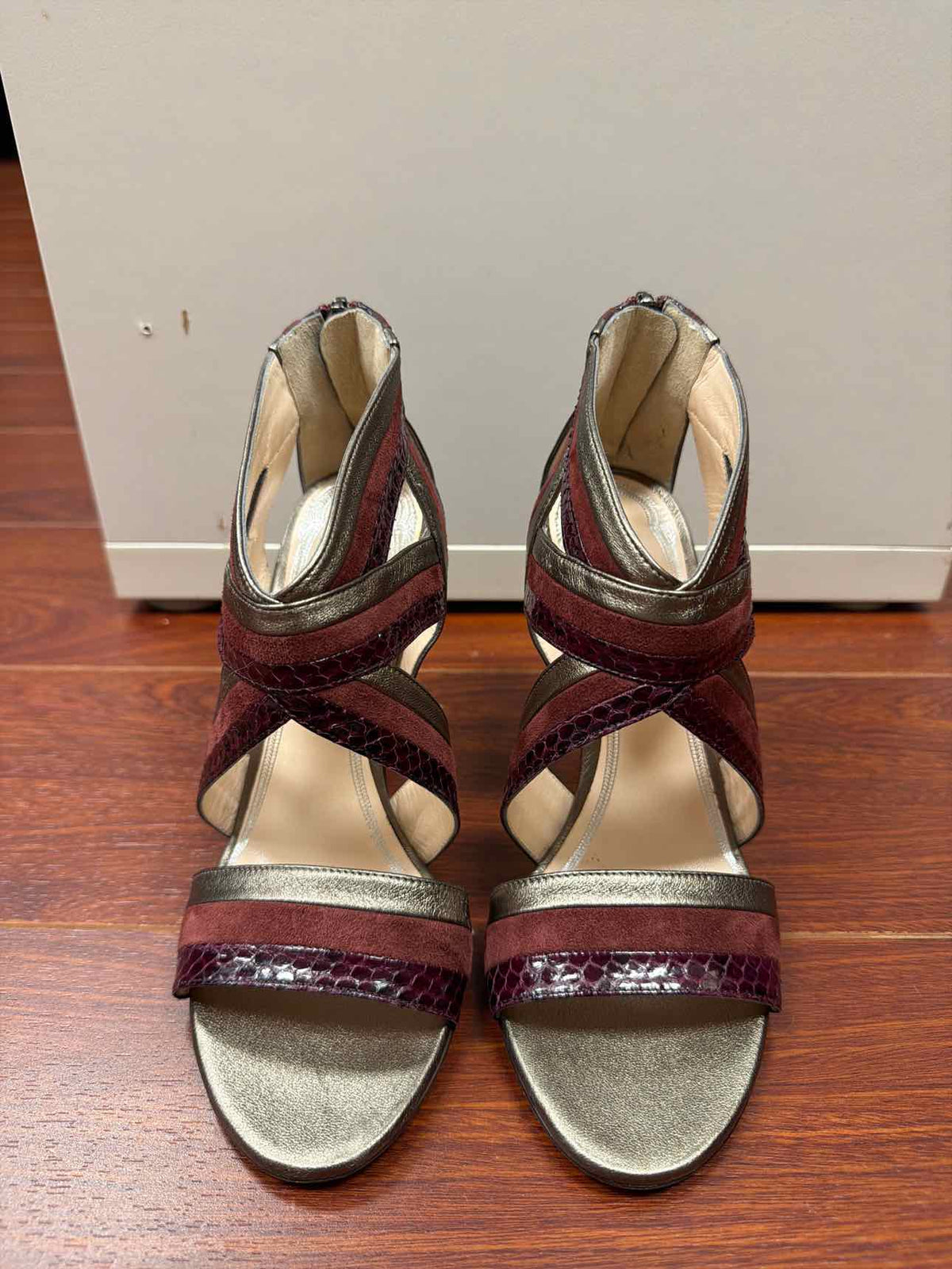 Elie Tahari heels