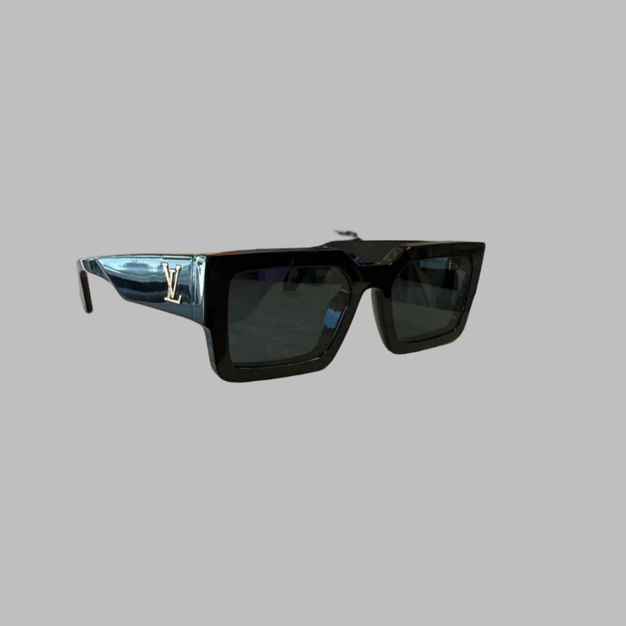 Louis Vuitton LV Clash Square Sunglasses Black/Gold
