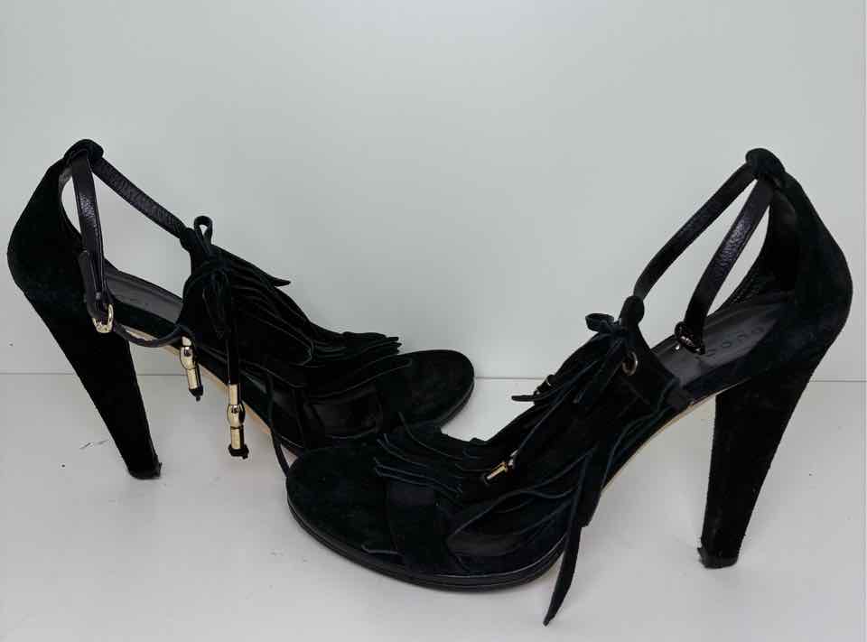 Gucci Black Shoe Size 8.5 Pumps