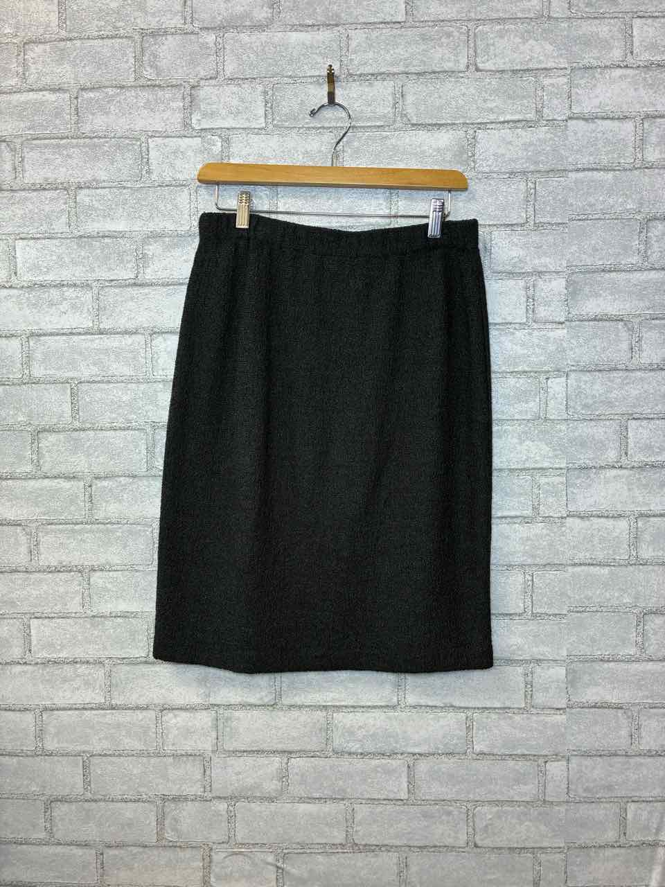 St John Knit Grey Skirt Size 8