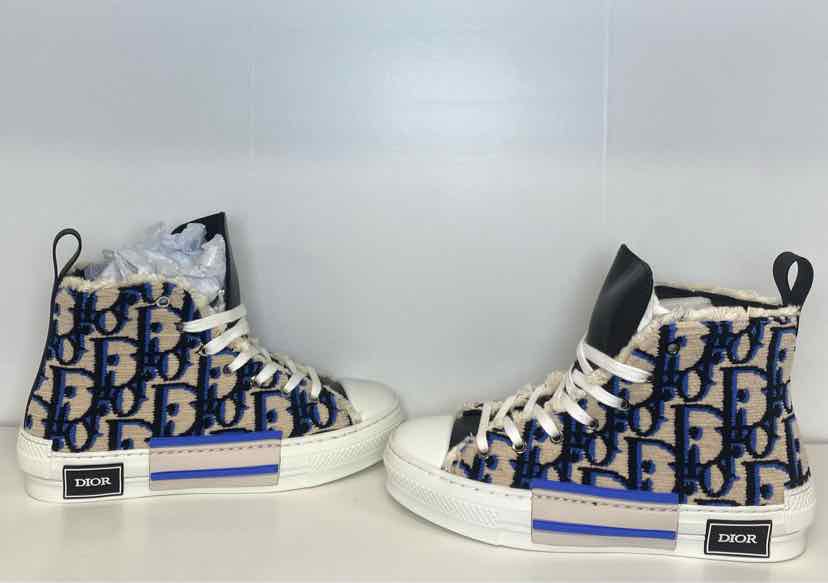 Dior Size 39 B23 High Top Beige, Black, and Blue Dior Oblique Fuzzy Sneakers