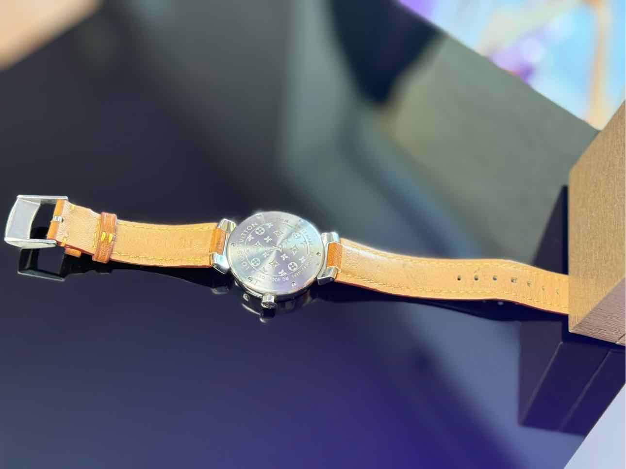 Louis Vuitton Leather/ Stainless Steel  Band Watch