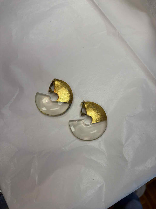 Clear and gold half circle shaped clip ons