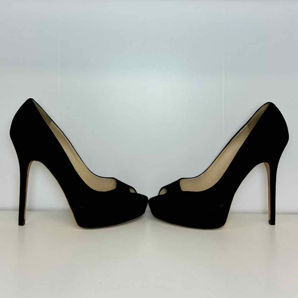 Jimmy Choo black suede pump 38/7.5