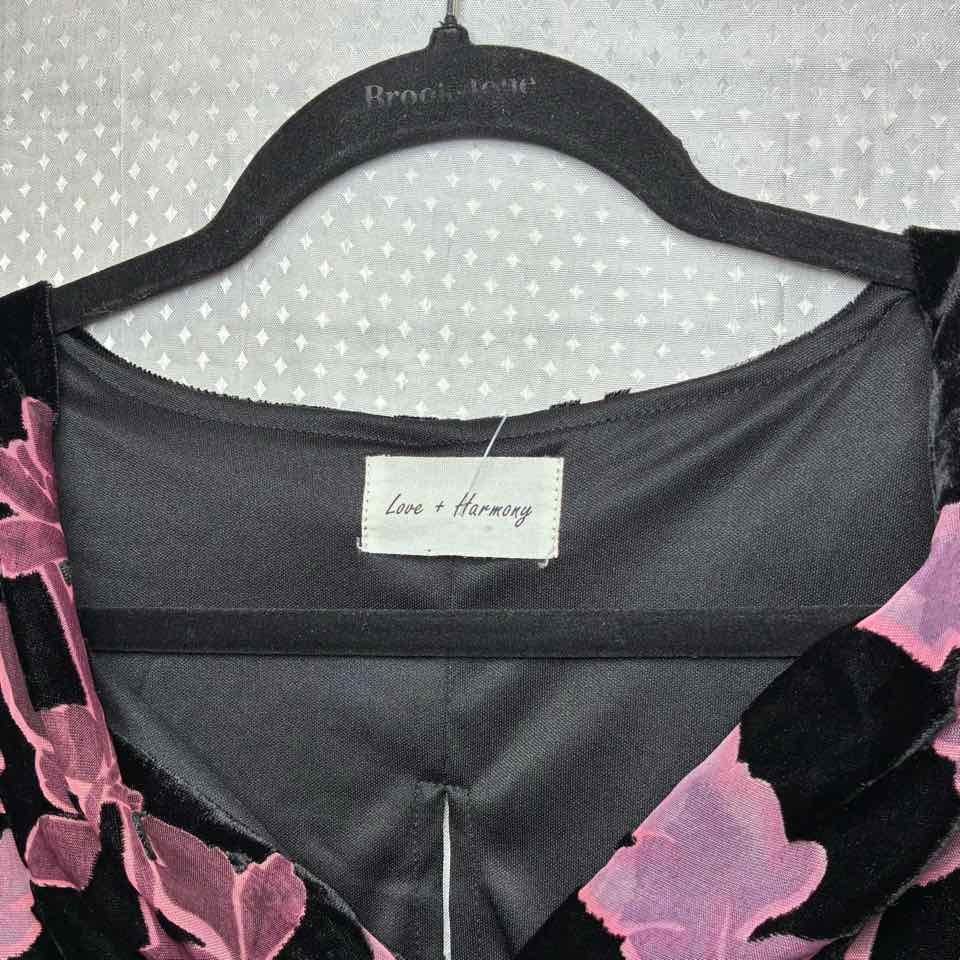 Love and Harmony Velvet black and Purple Blouse Size Small