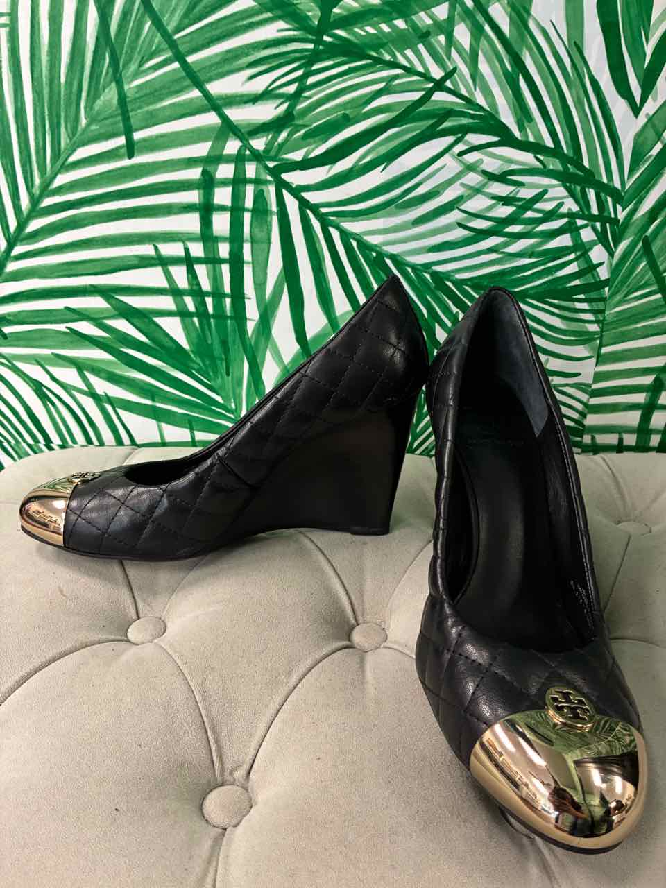 Tory Burch Size 9 Black Quilted Leather Wedge Heels w/ Gold Cap Toes