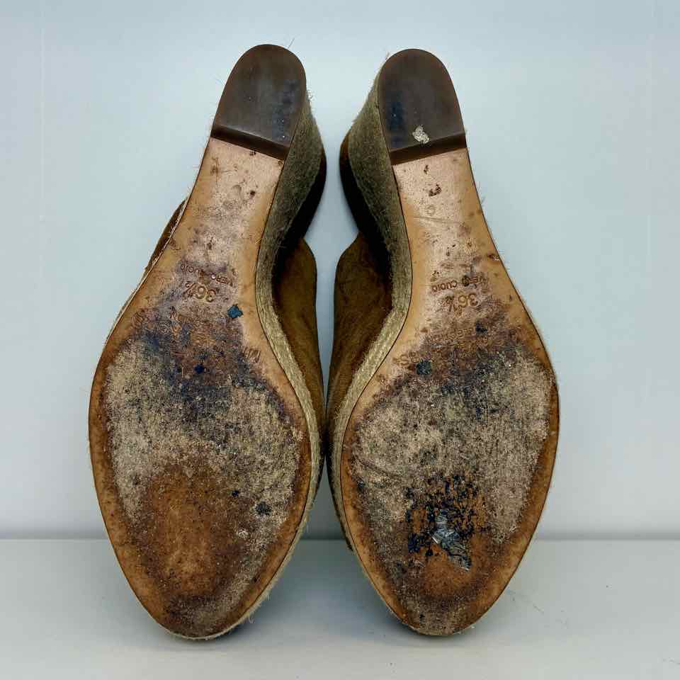 Micheal Kors Charlie's Brown Suede Wedge Size:6.5 Originally:$350