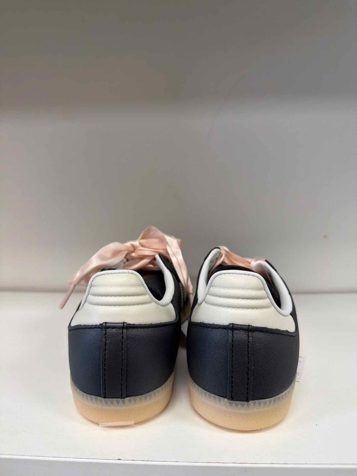 Adidas woman samba og ribbon lace