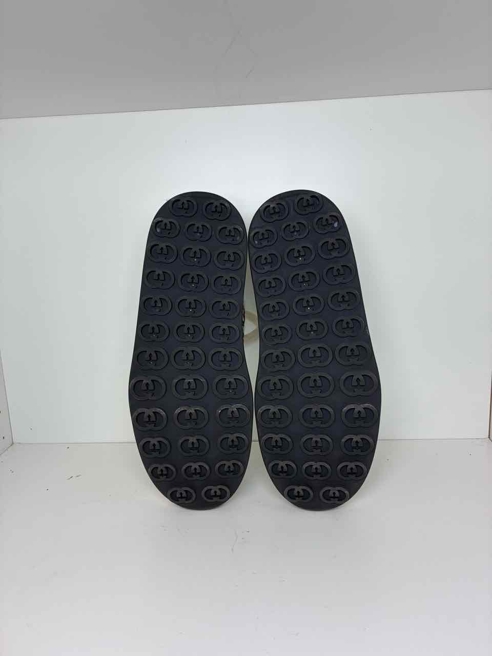 Gucci Size 39 Ivory and Black GG Monogram Fabric Tennis 1977 Sneakers