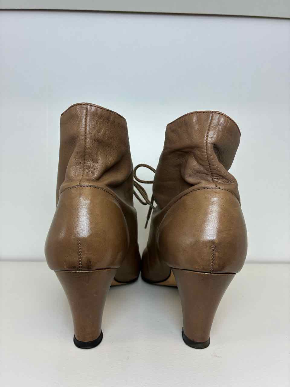 9West Taupe Size 9 Leather Lace-Up Boots