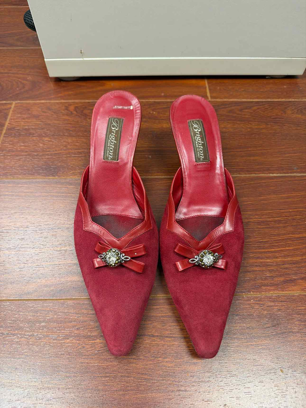 Red Brighton heels with bow in front