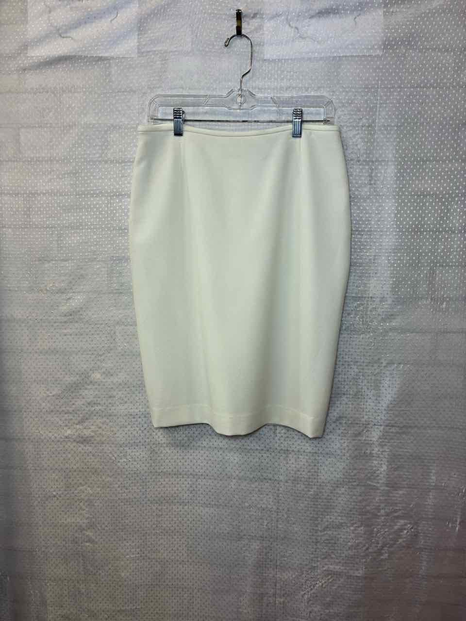 Tahari 2 pc Jacket and Skirt. Ivory with Gold Zipper 8