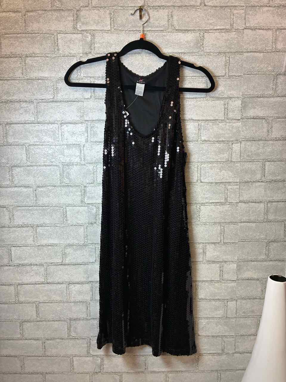 Size L Michel U.S.A Black Dress