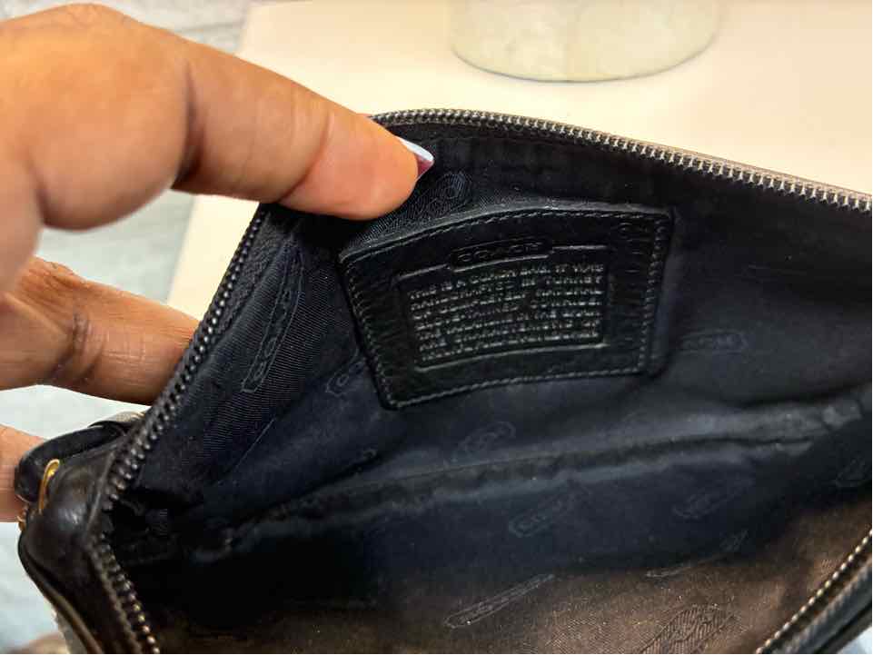 Coach Female Black Wallet