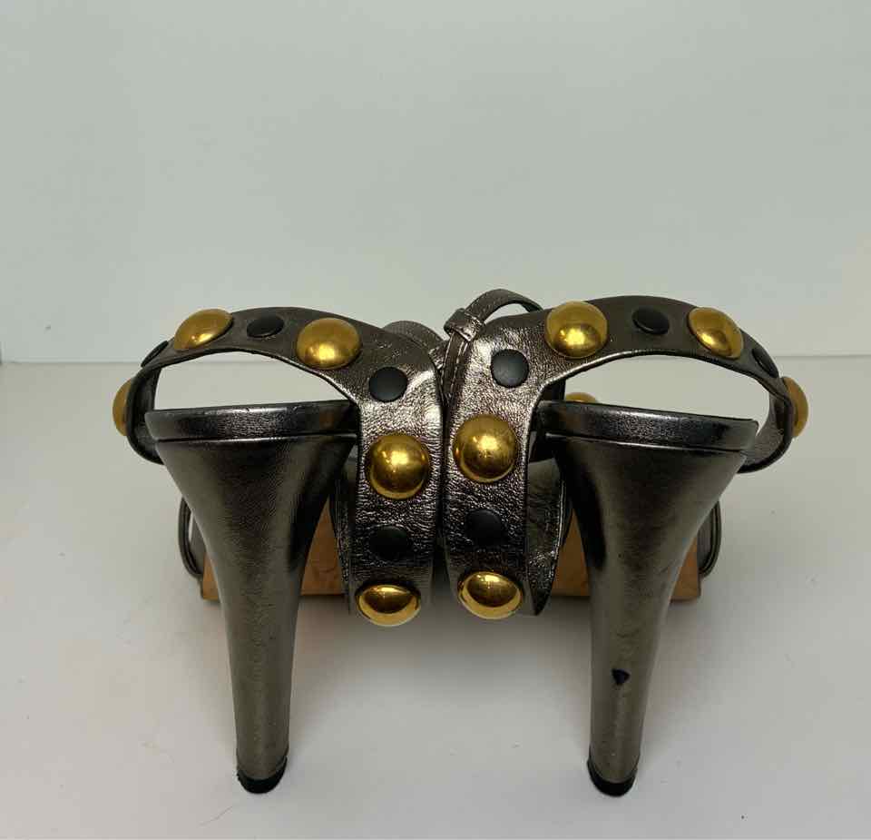 Gucci Bronze Shoe Size 8.5 Pumps