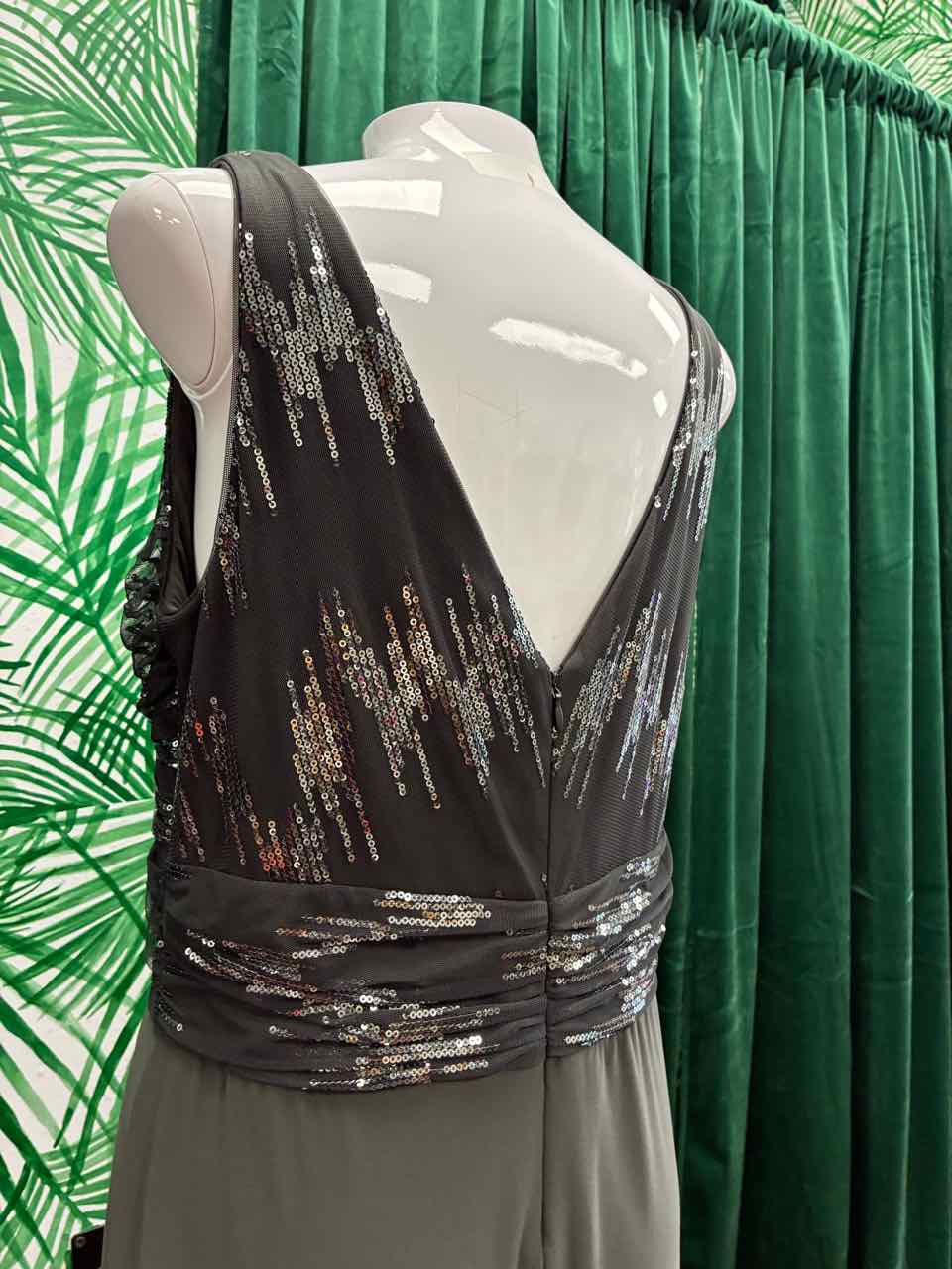 Size 10 Lauren Ralph Lauren Gray Dress