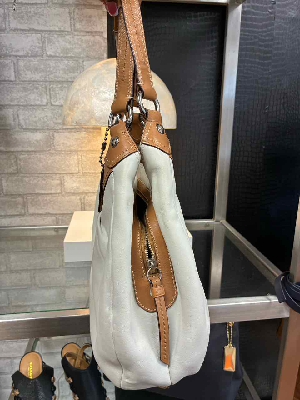Coach Female Cream Purse