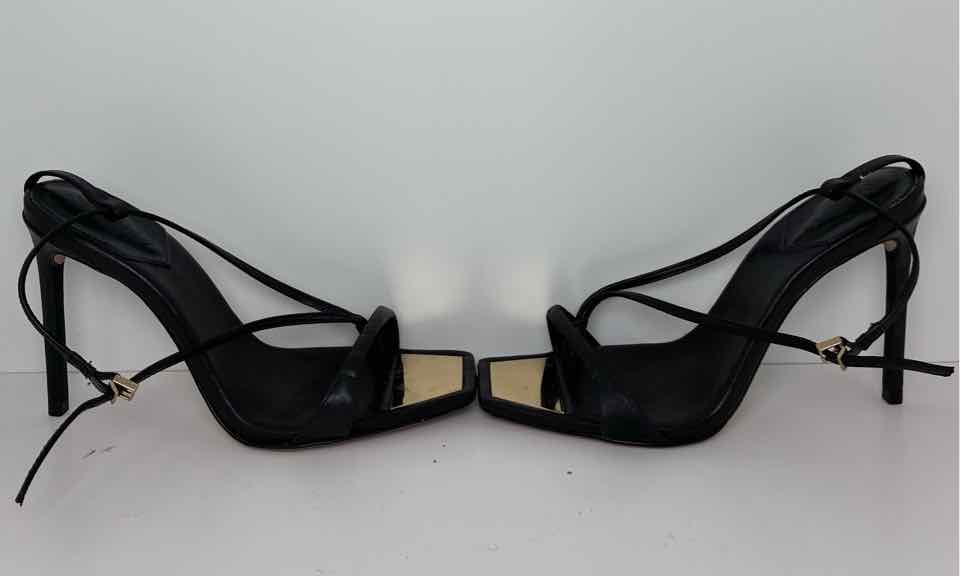Schutz Vikki Black Shoe Size 8 1/2 Pumps