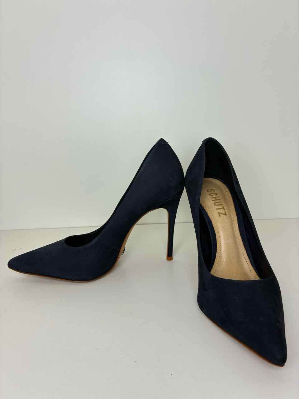 Shutz Size 5 Navy Suede Pointed Heels