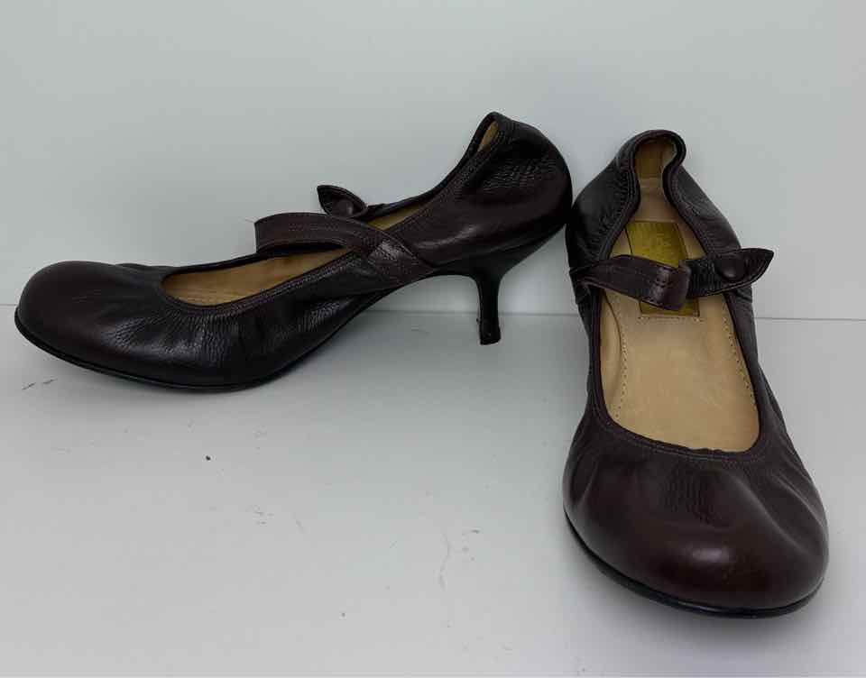 Lanvin Size 40 Brown Leather Ballet Style Heels