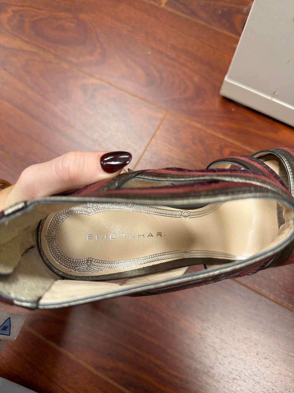 Elie Tahari heels