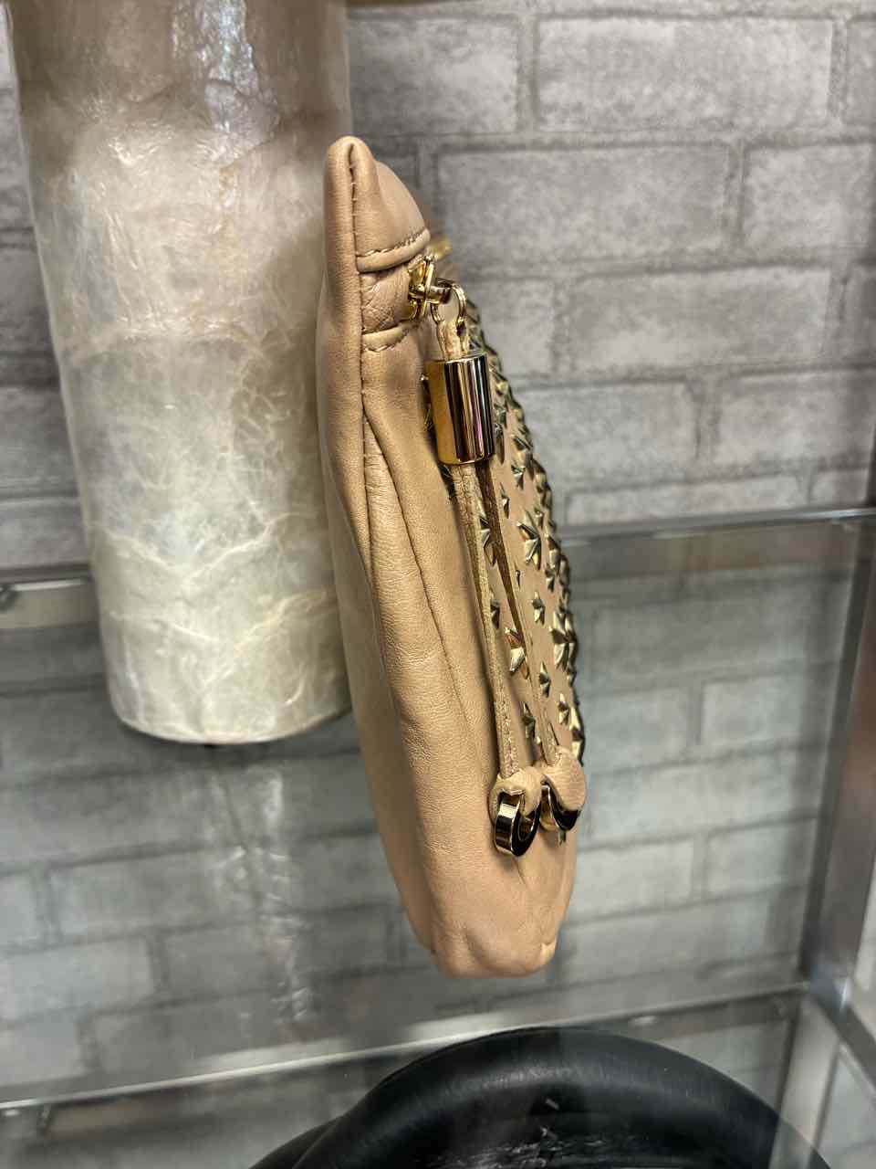 JIMMY CHOO ZENA NUDE CLUTCH W/ GOLD STARS