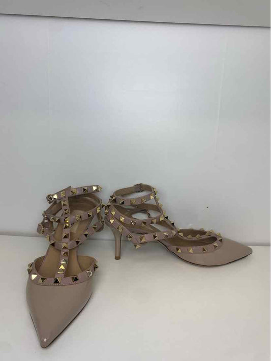 Valentino Size 37.5 Nude Patent Leather Rockstud Ankle Strap Pumps w/ Gold Studs